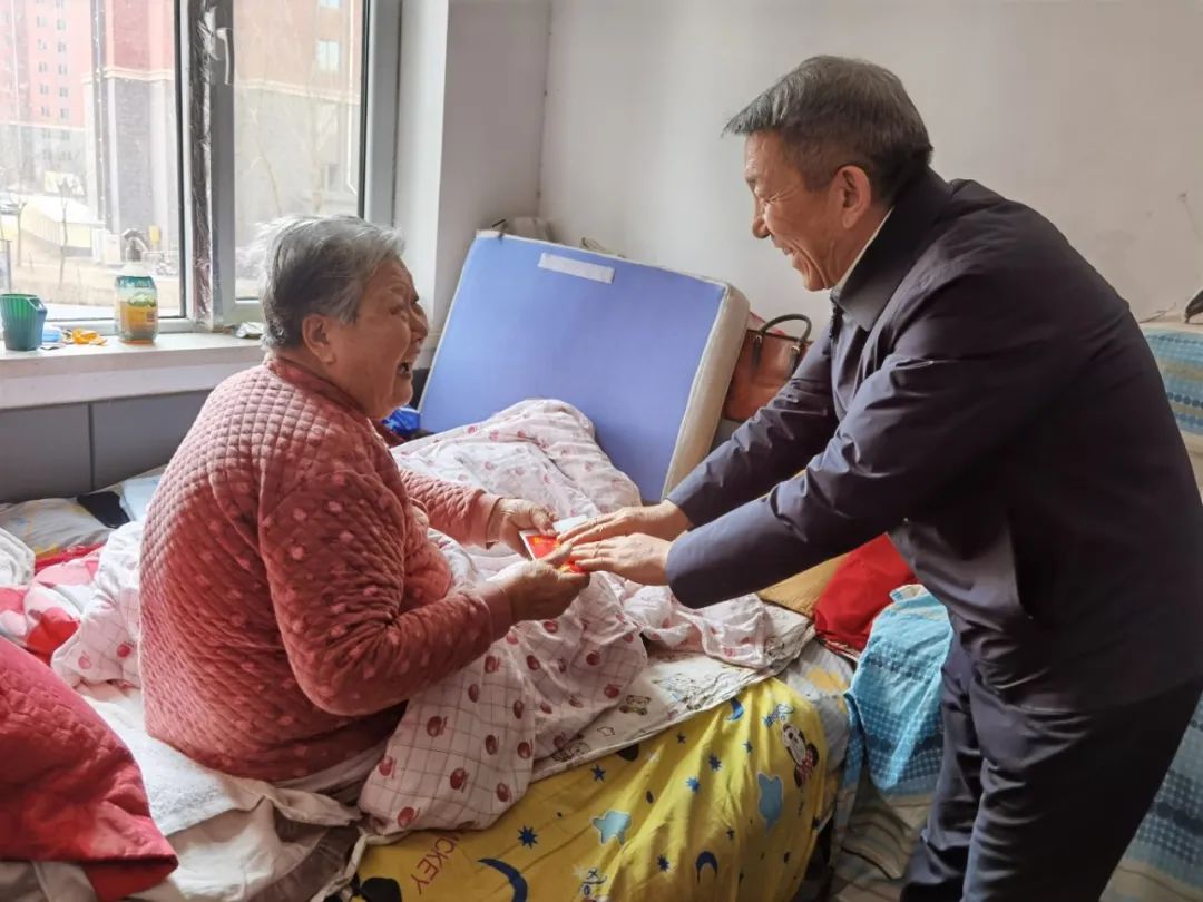 1707192000971670.jpg 慰问.jpg